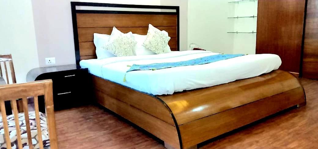 Wildleaf Kasauli Valley Homz B&B 외부 사진