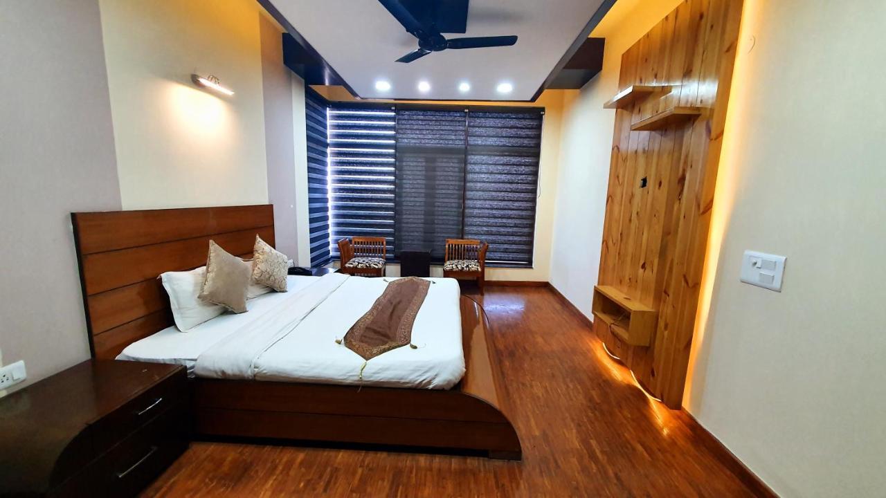 Wildleaf Kasauli Valley Homz B&B 외부 사진