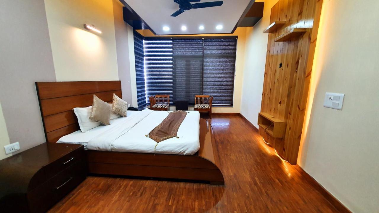 Wildleaf Kasauli Valley Homz B&B 외부 사진